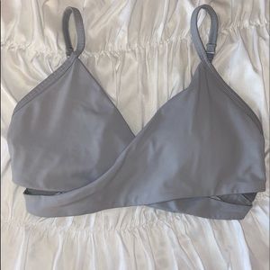 fabletics sports bra
